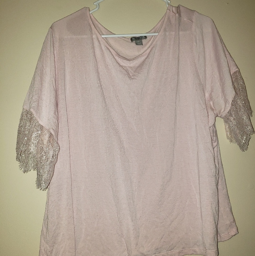 Light pink top with lace